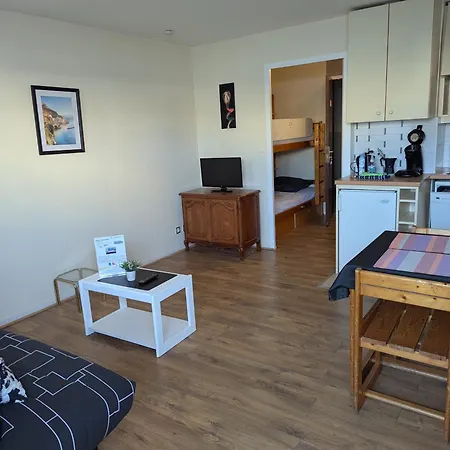 En Rdc Centre-ville Cigales De Apartman Le Grau-du-Roi